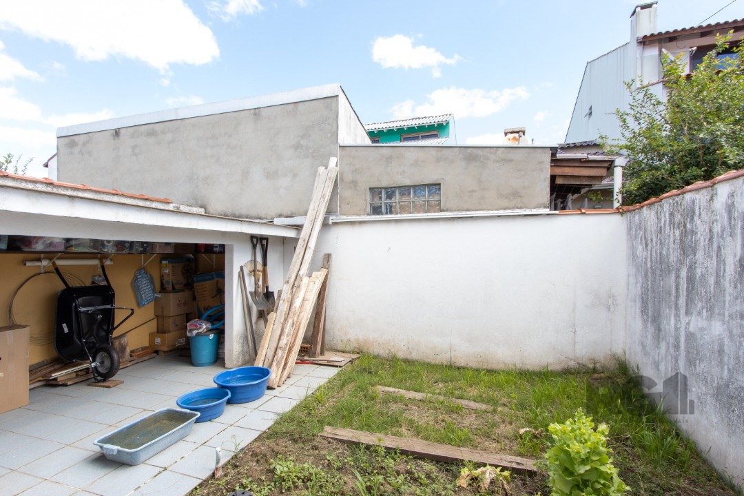 Casa à venda com 3 quartos, 190m² - Foto 25