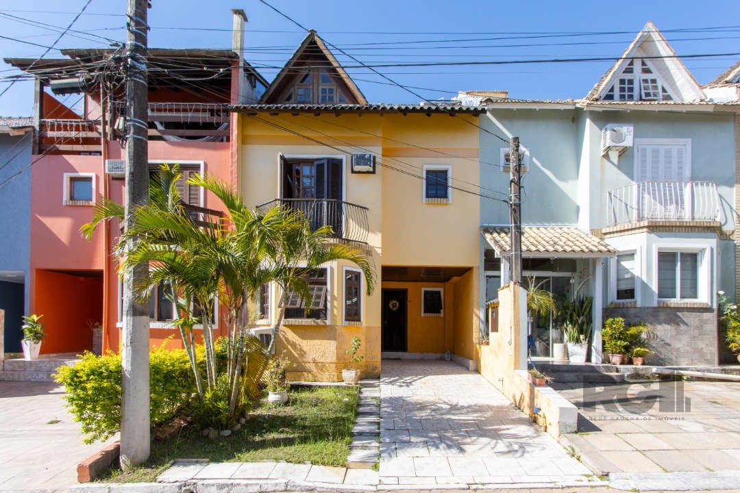 Casa de Condomínio à venda com 4 quartos, 161m² - Foto 1