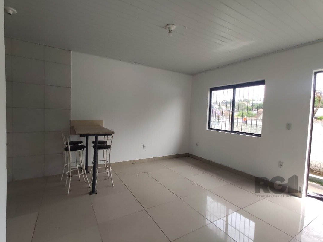 Casa para alugar com 2 quartos, 62m² - Foto 5