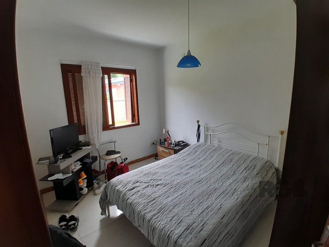 Casa à venda com 3 quartos, 222m² - Foto 17