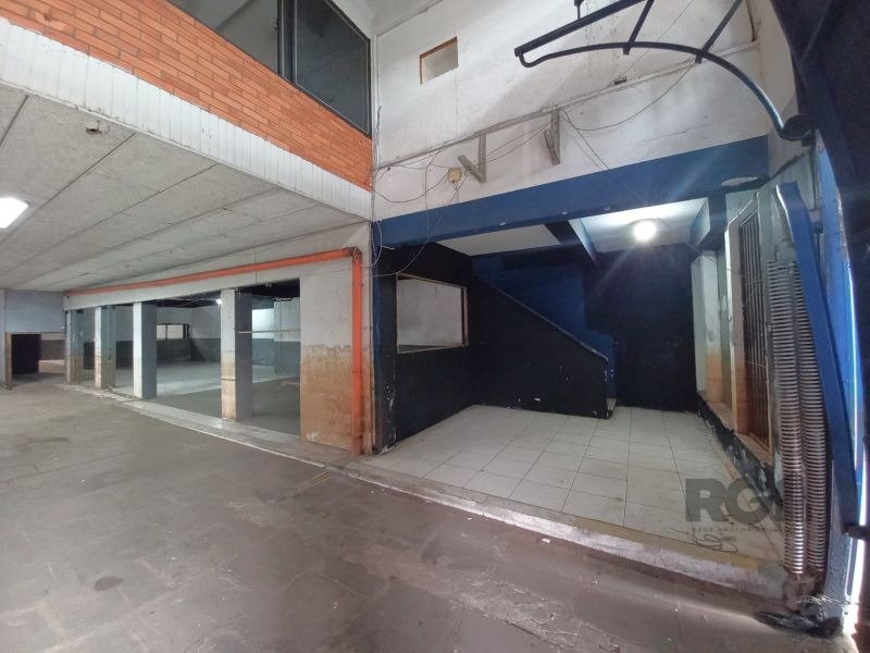 Depósito-Galpão-Armazém para alugar, 549m² - Foto 3