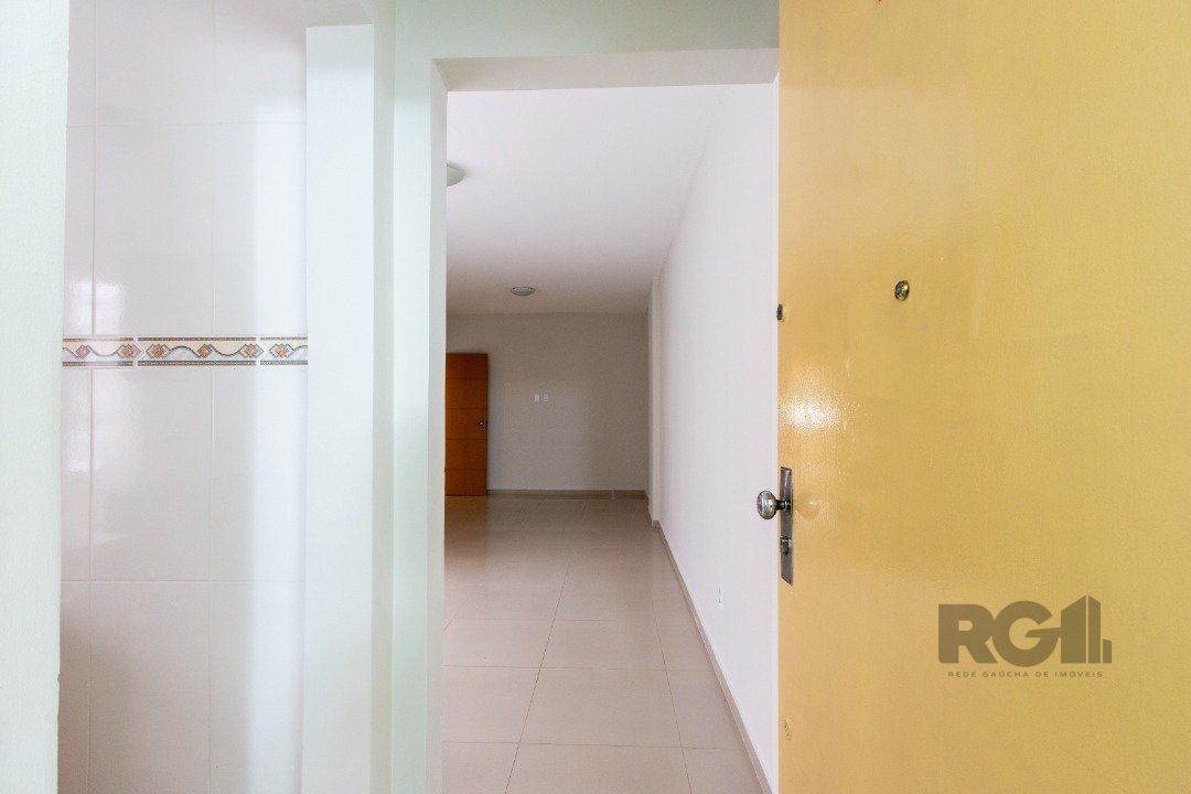 Apartamento para alugar com 3 quartos, 96m² - Foto 2