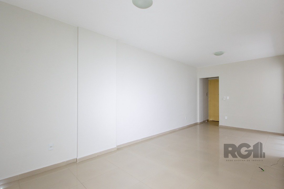 Apartamento para alugar com 3 quartos, 96m² - Foto 12