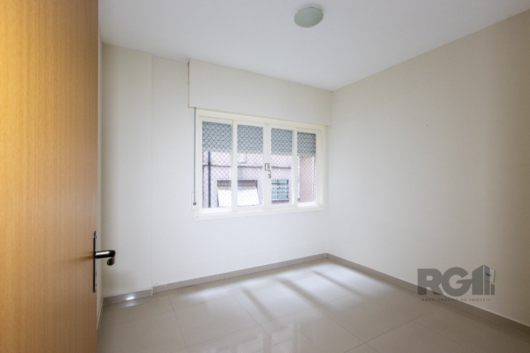 Apartamento para alugar com 3 quartos, 96m² - Foto 13