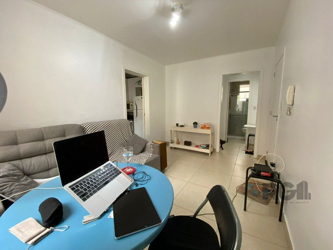 Apartamento à venda com 1 quarto, 40m² - Foto 4