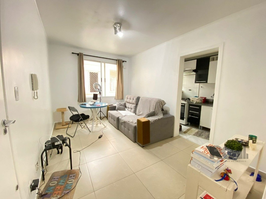 Apartamento à venda com 1 quarto, 40m² - Foto 5