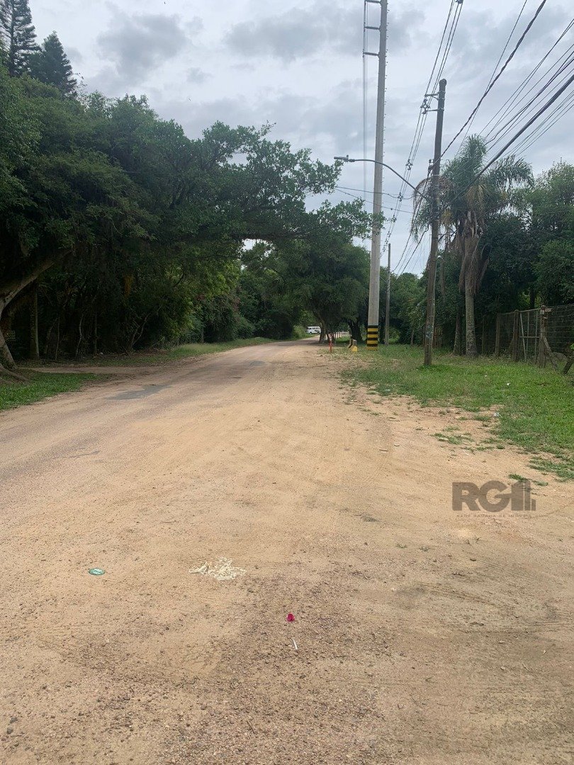 Terreno à venda , 1002m², Avenida Heitor Vieira no bairro Belém Novo em Porto Alegre