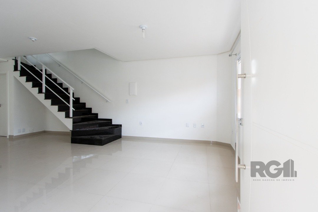 Casa para alugar com 3 quartos, 128m² - Foto 3