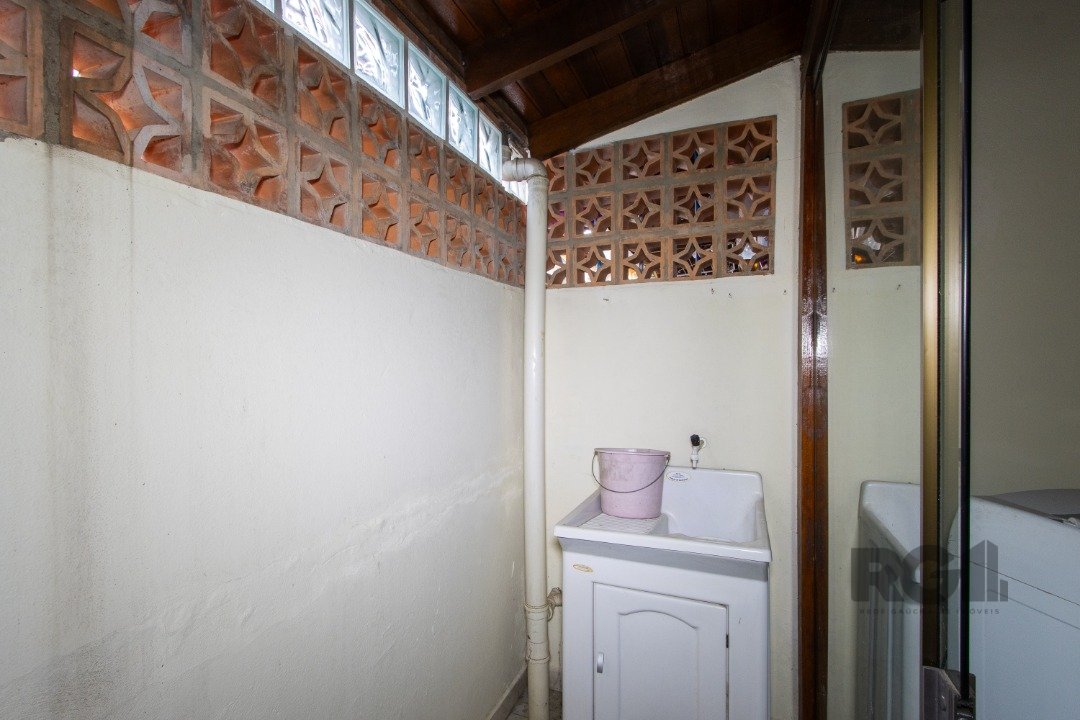 Casa de Condomínio para alugar com 2 quartos, 95m² - Foto 13