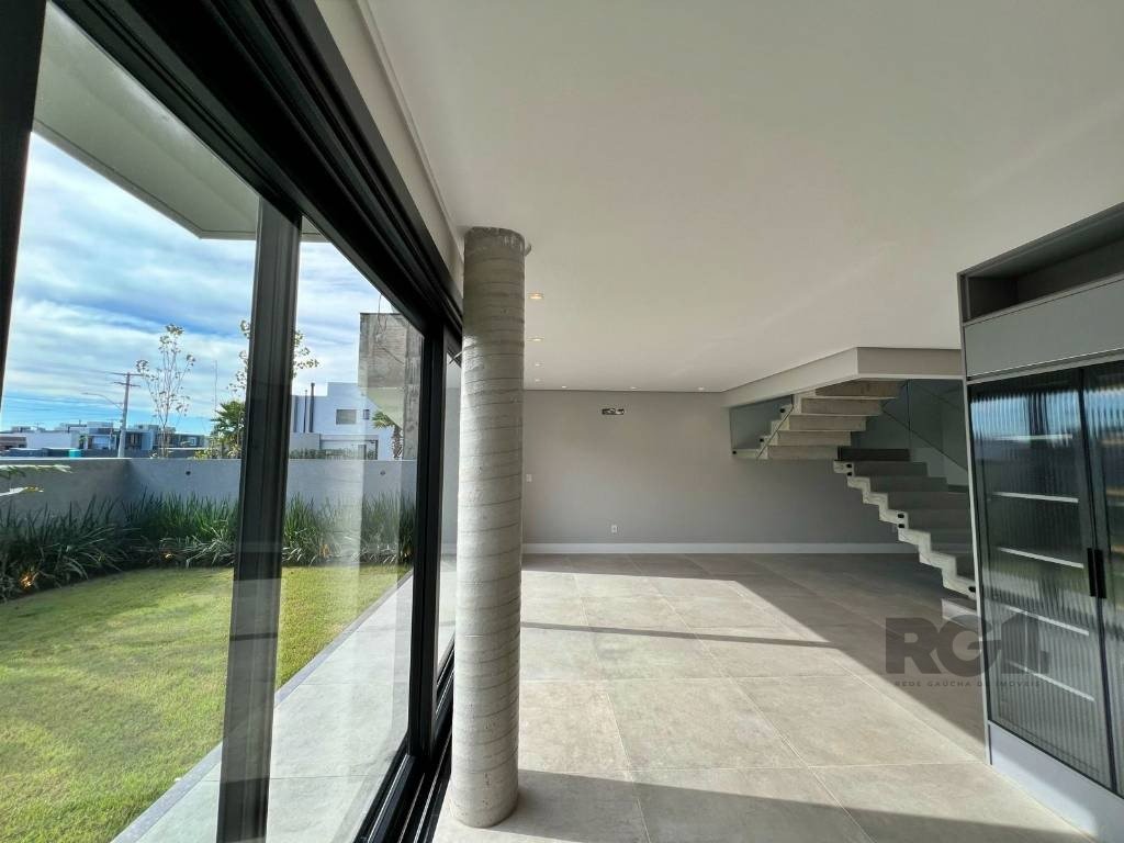 Casa de Condomínio à venda com 4 quartos, 216m² - Foto 9