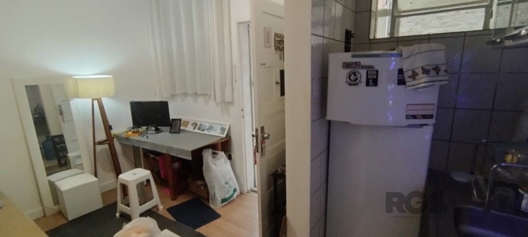 Apartamento à venda com 1 quarto, 37m² - Foto 4