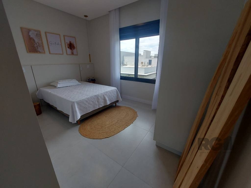 Casa de Condomínio à venda com 4 quartos, 207m² - Foto 15