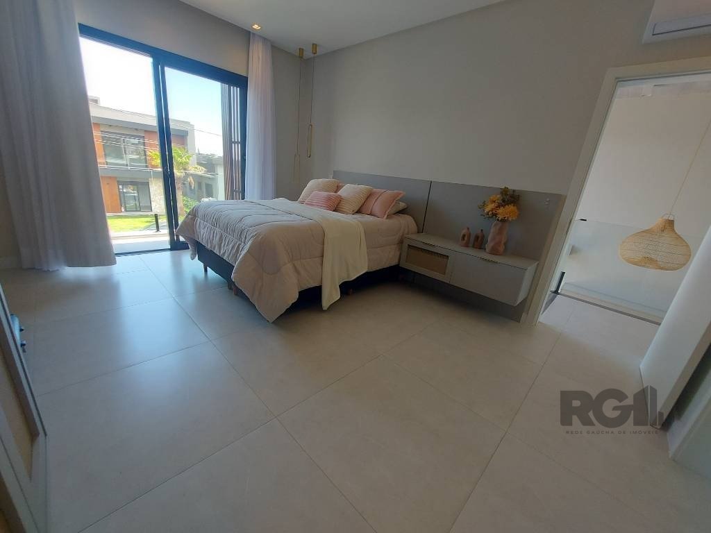 Casa de Condomínio à venda com 4 quartos, 207m² - Foto 31