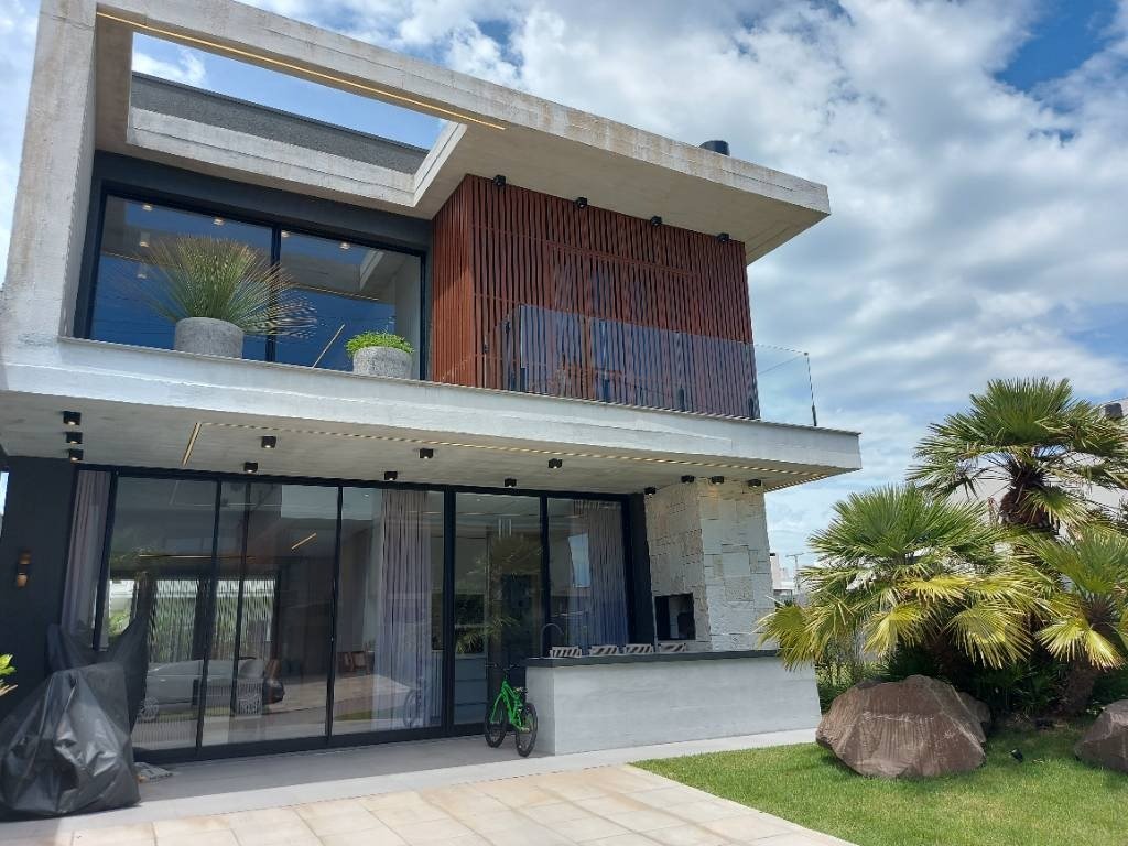 Casa de Condomínio à venda com 4 quartos, 207m² - Foto 59