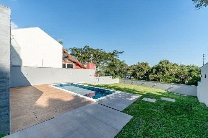 Casa para alugar com 3 quartos, 525m² - Foto 36