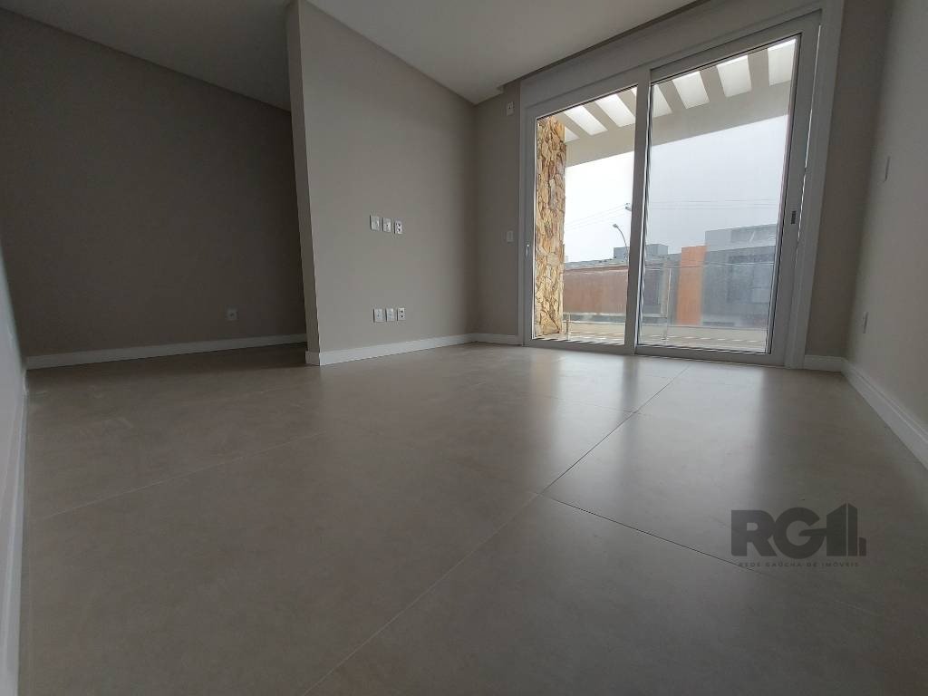 Casa de Condomínio à venda com 4 quartos, 252m² - Foto 4