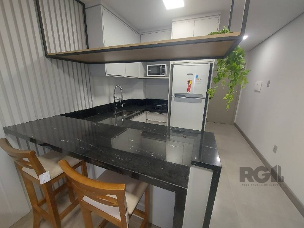 Apartamento à venda com 1 quarto, 28m² - Foto 7