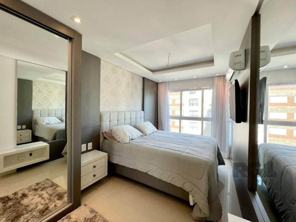 Apartamento à venda com 4 quartos, 195m² - Foto 28