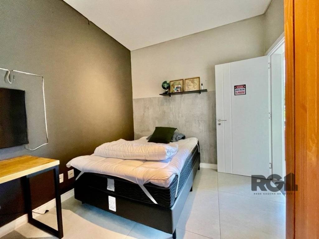 Casa de Condomínio à venda com 5 quartos, 202m² - Foto 20