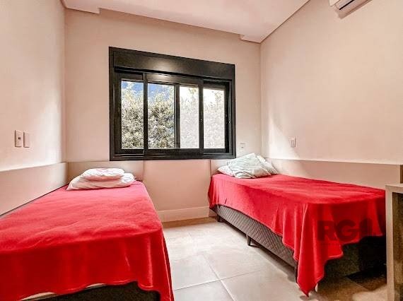 Casa de Condomínio à venda com 4 quartos, 177m² - Foto 19