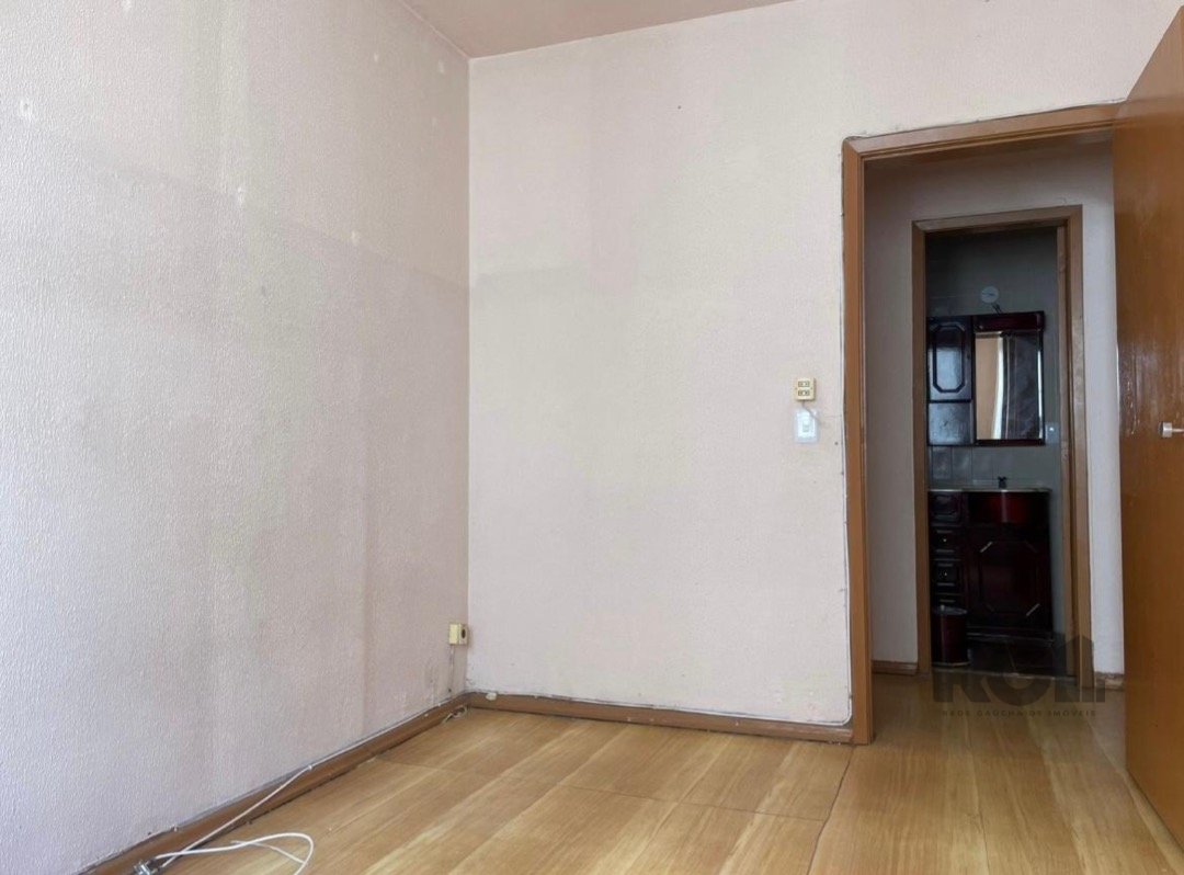 Apartamento à venda com 2 quartos, 69m² - Foto 2