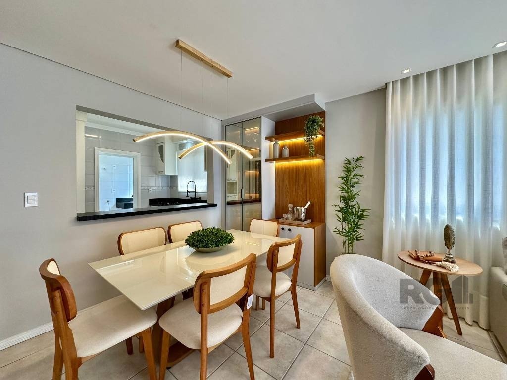 Apartamento à venda com 2 quartos, 69m² - Foto 4