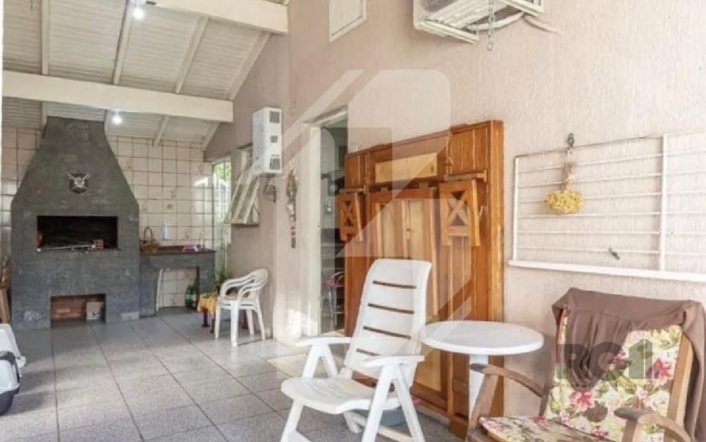 Casa à venda com 3 quartos, 215m² - Foto 11