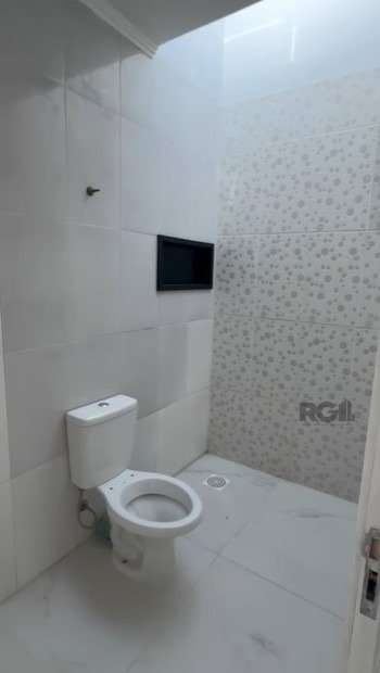 Casa à venda com 2 quartos, 90m² - Foto 9