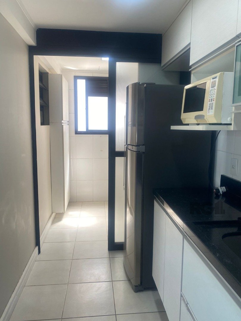 Apartamento para alugar com 2 quartos, 64m² - Foto 9