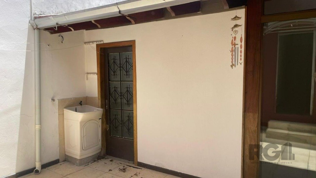 Casa à venda com 2 quartos, 199m² - Foto 6