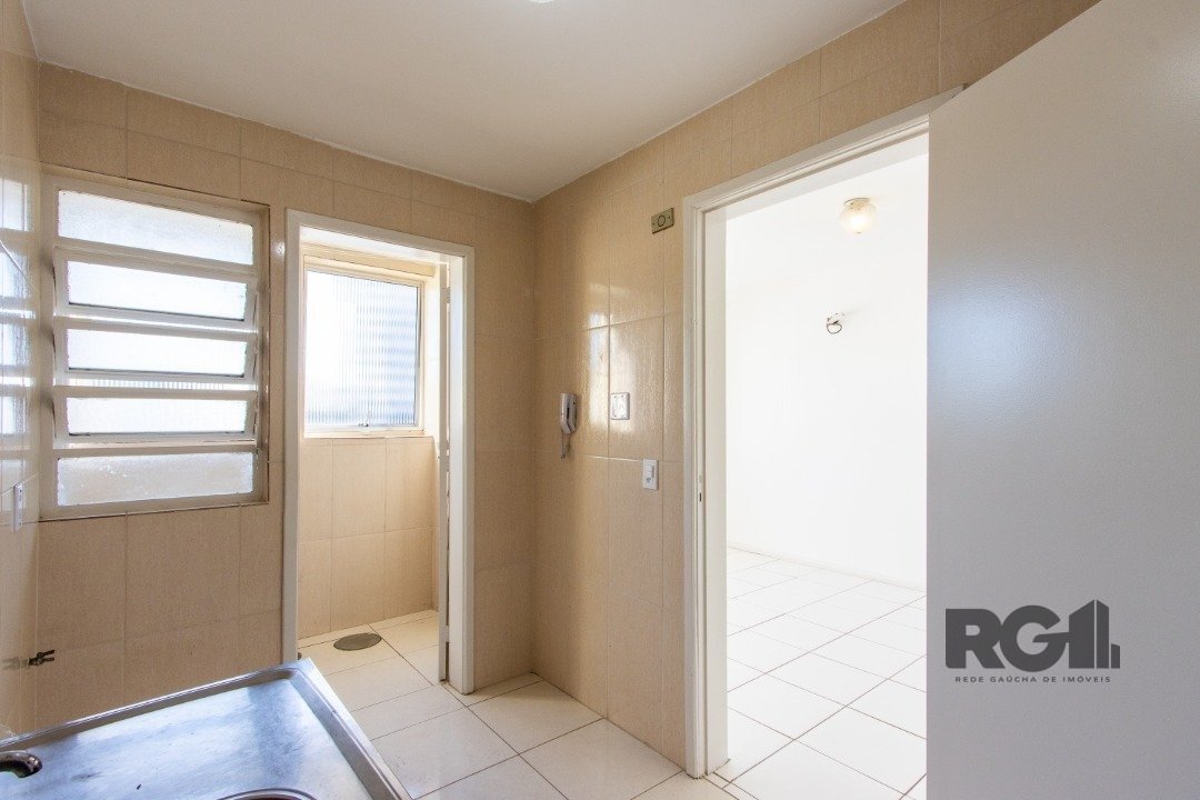 Apartamento à venda com 2 quartos, 61m² - Foto 7