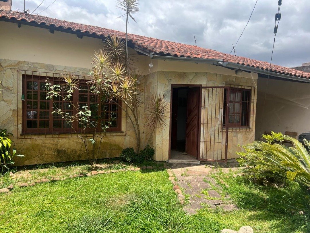 Casa de Condomínio para alugar com 3 quartos, 150m² - Foto 1