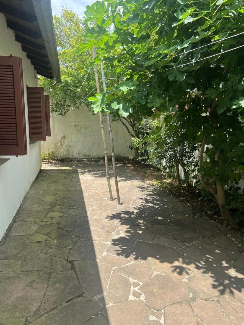 Casa de Condomínio para alugar com 3 quartos, 150m² - Foto 11