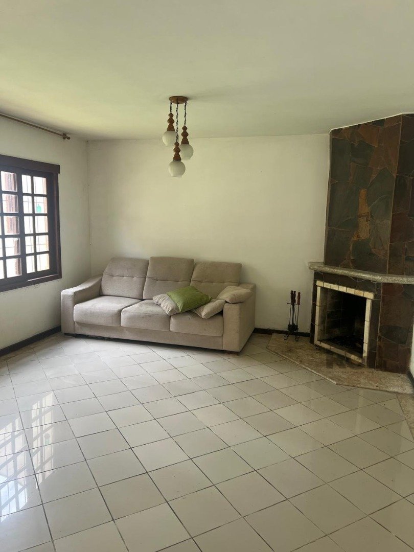 Casa de Condomínio para alugar com 3 quartos, 150m² - Foto 13