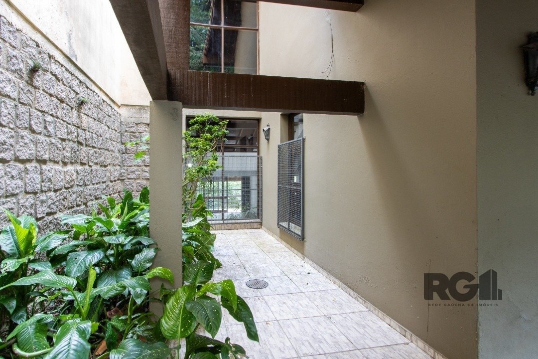 Casa para alugar com 3 quartos, 497m² - Foto 22