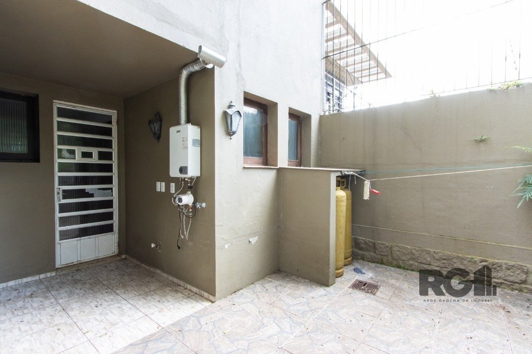 Casa para alugar com 3 quartos, 497m² - Foto 24