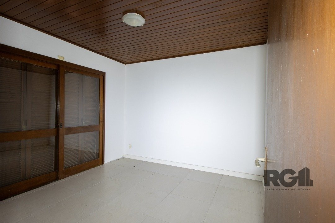 Casa para alugar com 3 quartos, 497m² - Foto 33