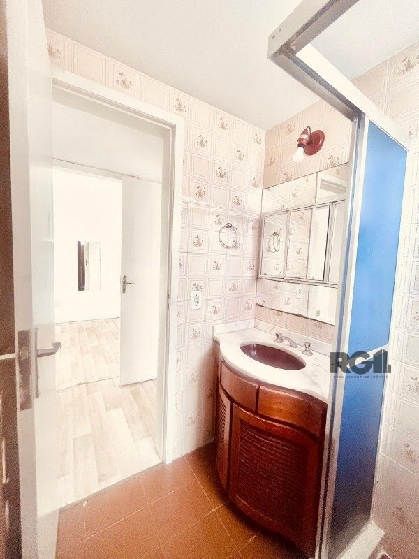 Apartamento para alugar com 2 quartos, 75m² - Foto 15