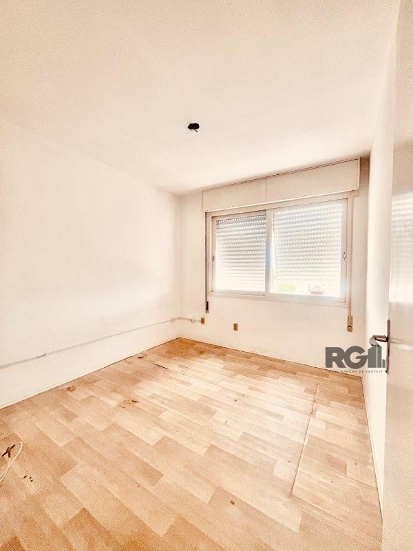 Apartamento para alugar com 2 quartos, 75m² - Foto 12