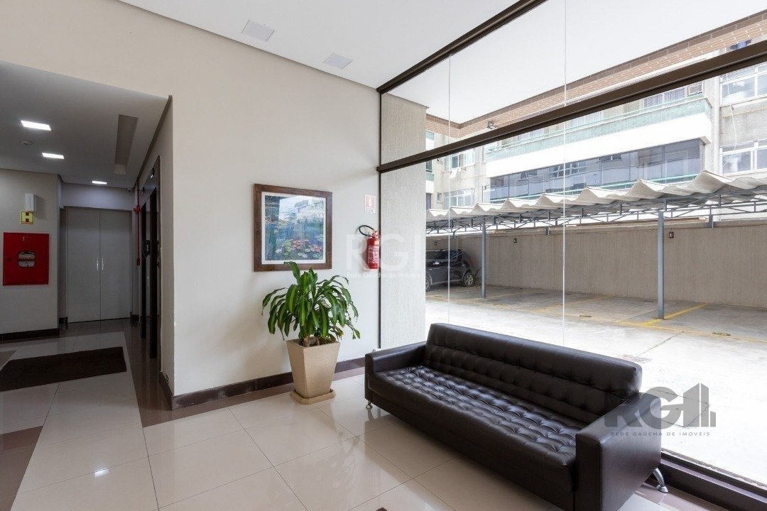 Apartamento à venda com 2 quartos, 61m² - Foto 18