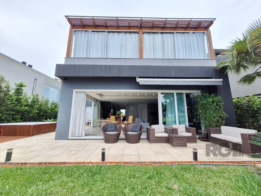 Casa de Condomínio à venda com 6 quartos, 359m² - Foto 19