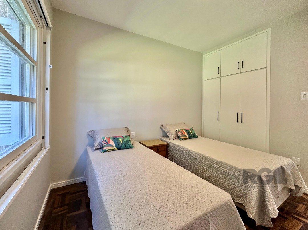 Apartamento à venda com 3 quartos, 87m² - Foto 15