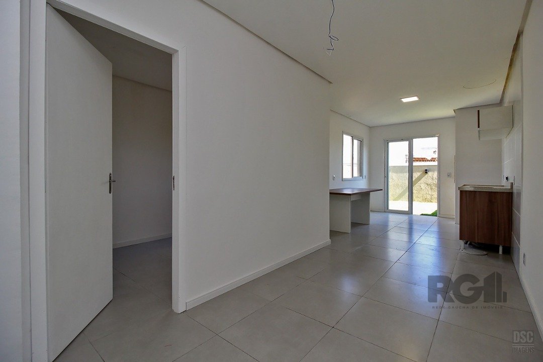 Casa para alugar com 2 quartos, 61m² - Foto 2