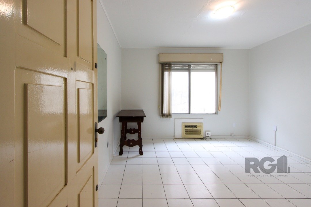 Apartamento para alugar com 2 quartos, 76m² - Foto 1