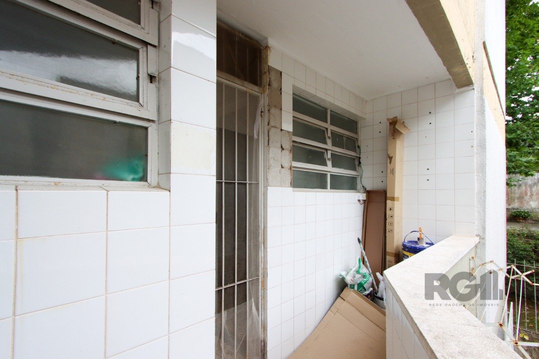 Apartamento para alugar com 2 quartos, 76m² - Foto 11