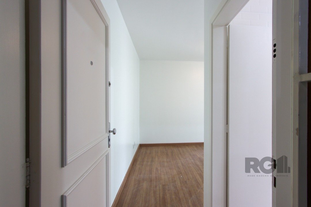 Apartamento para alugar com 2 quartos, 75m² - Foto 2