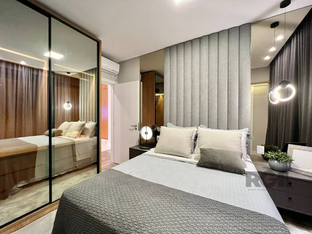 Casa de Condomínio à venda com 4 quartos, 245m² - Foto 9