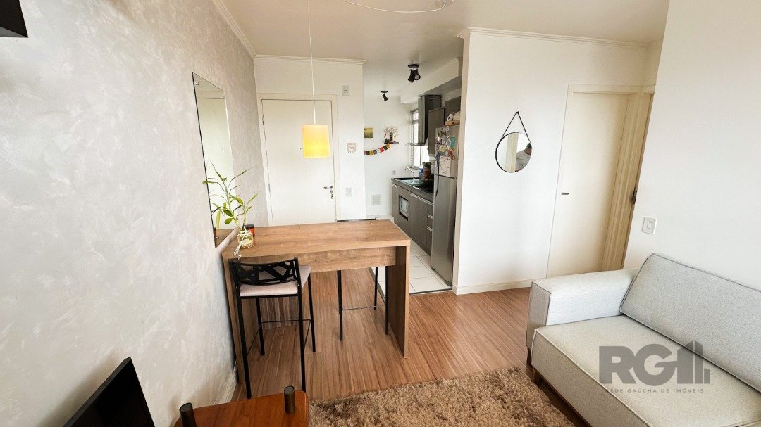 Apartamento à venda com 2 quartos, 42m² - Foto 1