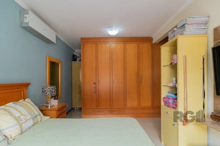 Casa de Condomínio à venda com 3 quartos, 216m² - Foto 12