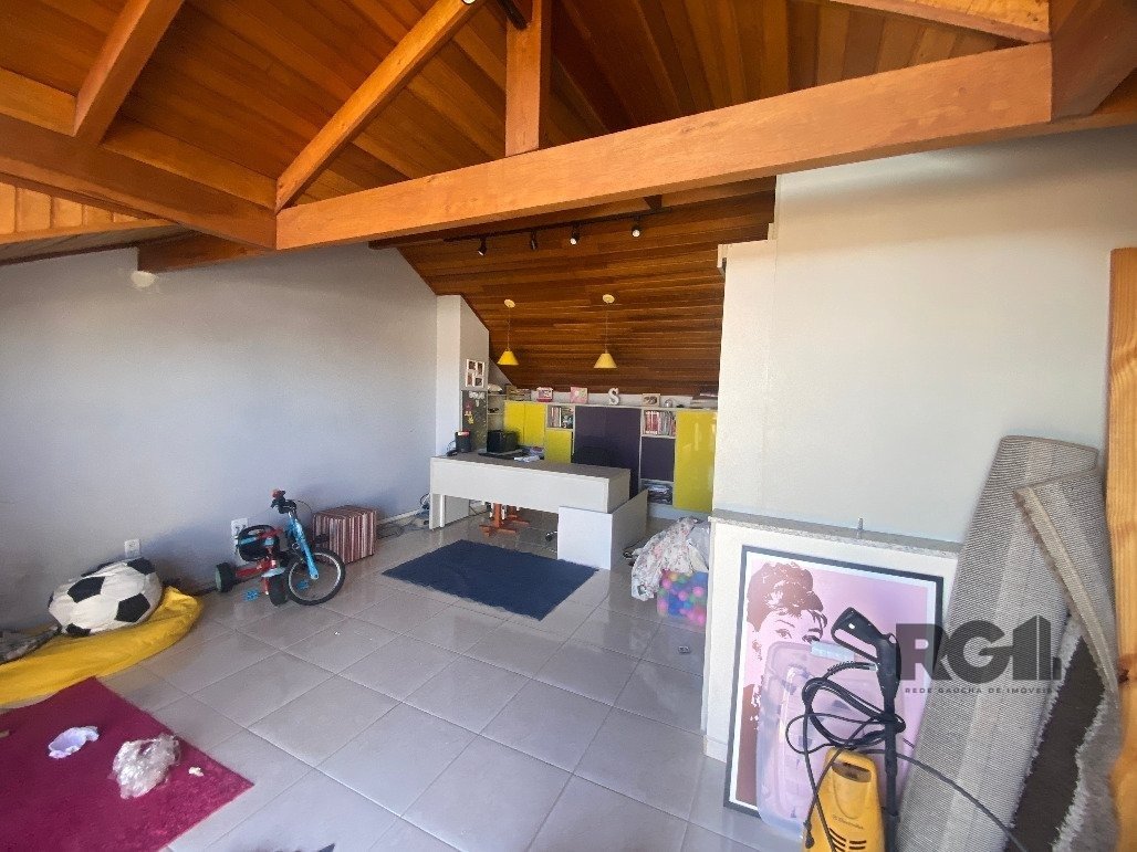 Casa para alugar com 3 quartos, 225m² - Foto 20